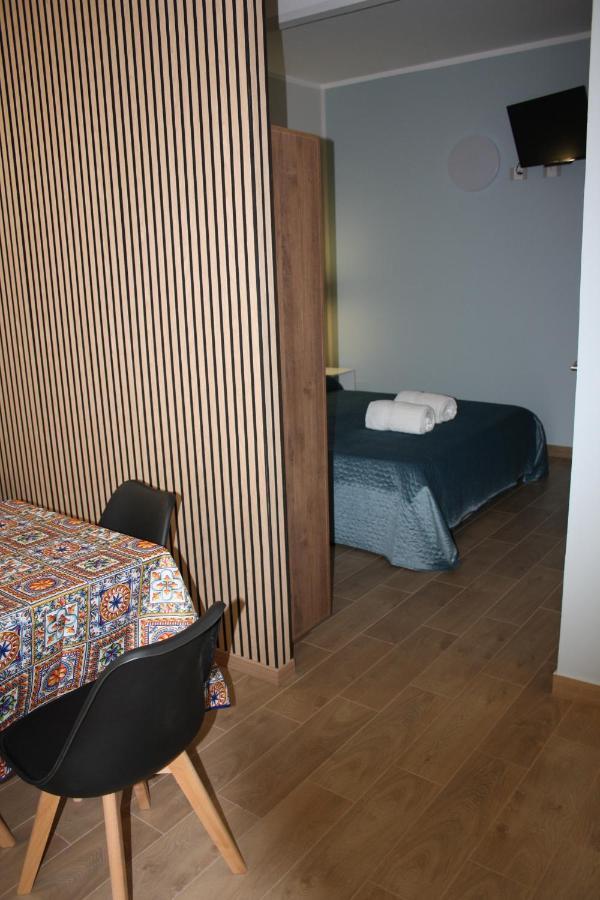 Due Cappuccini Apartment ปาแลร์โม ภายนอก รูปภาพ