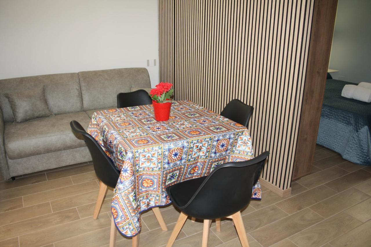 Due Cappuccini Apartment ปาแลร์โม ภายนอก รูปภาพ