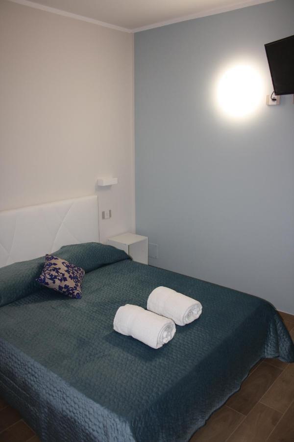 Due Cappuccini Apartment ปาแลร์โม ภายนอก รูปภาพ