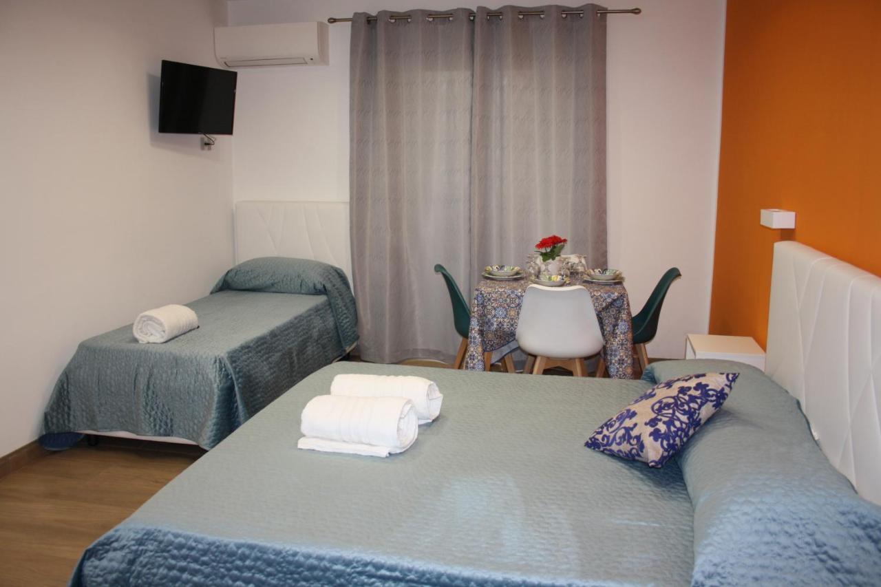 Due Cappuccini Apartment ปาแลร์โม ภายนอก รูปภาพ
