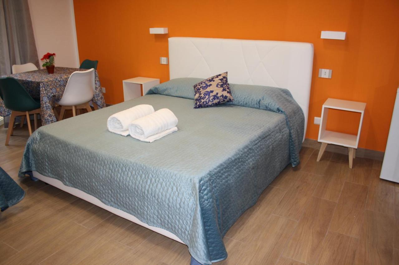 Due Cappuccini Apartment ปาแลร์โม ภายนอก รูปภาพ